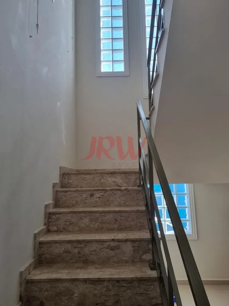Casa, 3 quartos, 253 m² - Foto 3