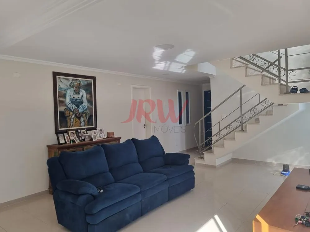 Casa, 3 quartos, 253 m² - Foto 1