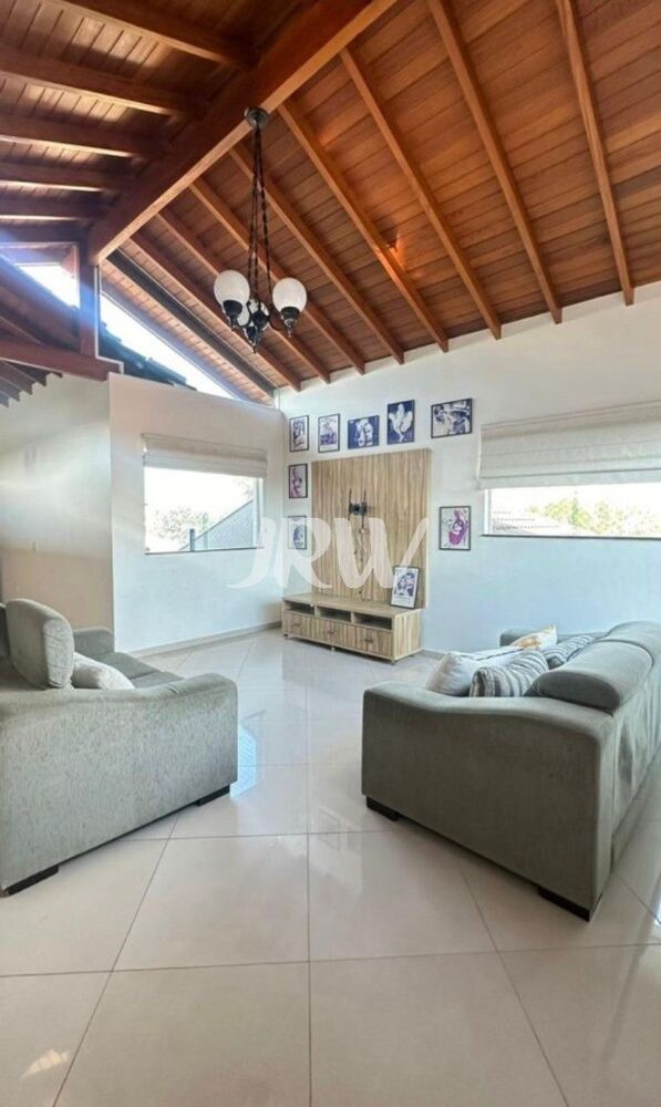 Casa, 4 quartos, 290 m² - Foto 3