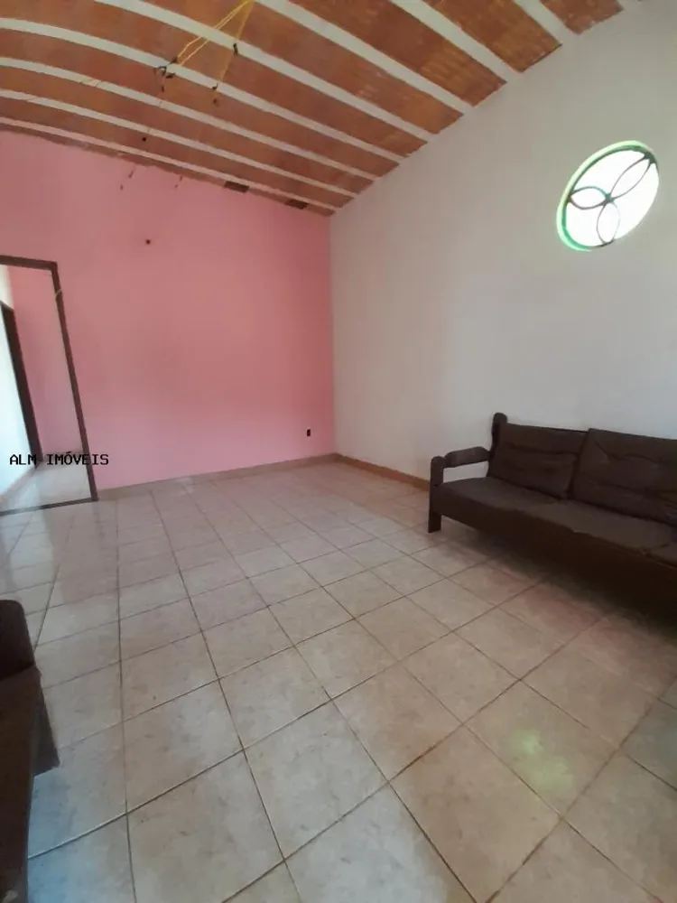 Casa, 3 quartos, 80 m² - Foto 1
