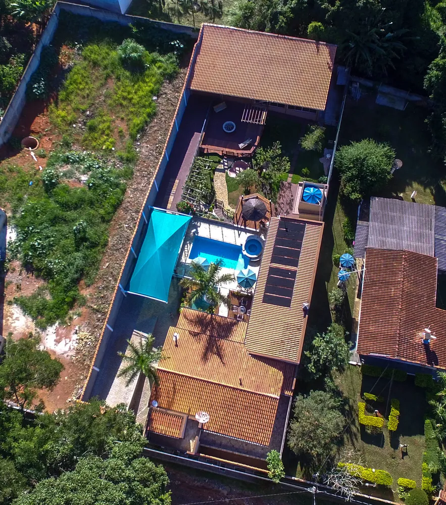 Casa, 4 quartos, 330 m² - Foto 1