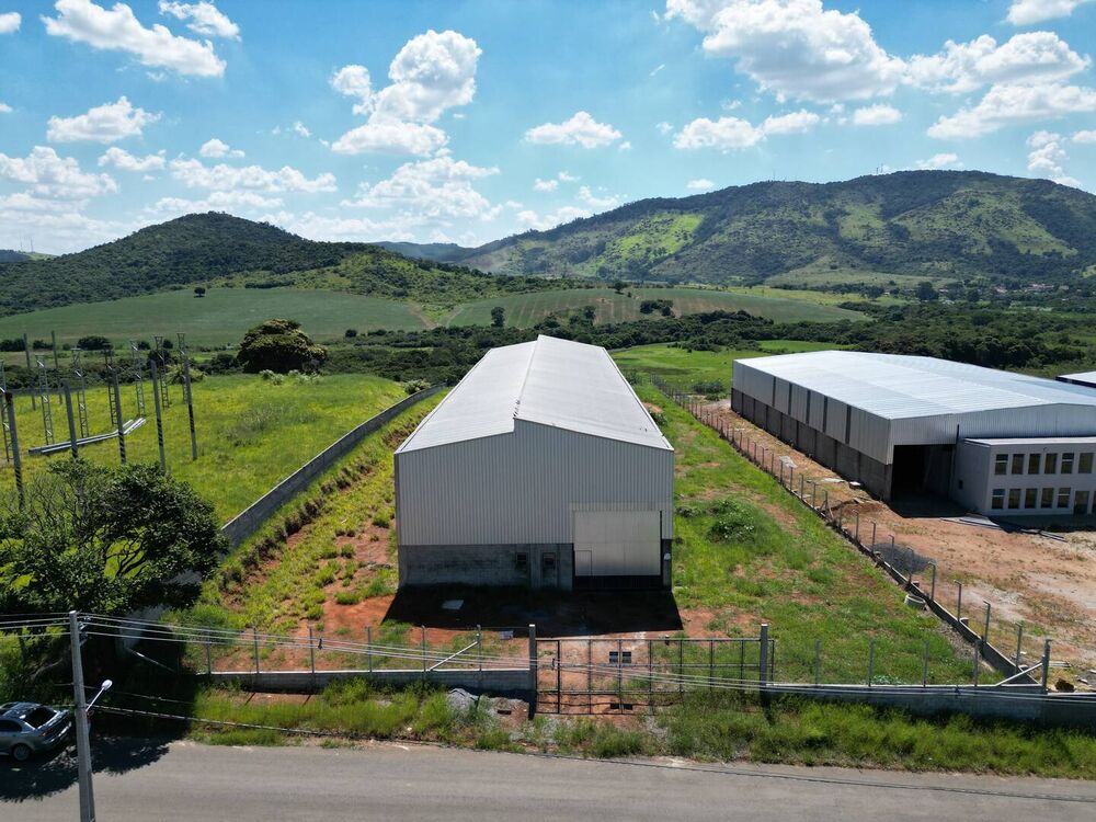 Depósito-Galpão, 2500 m² - Foto 1