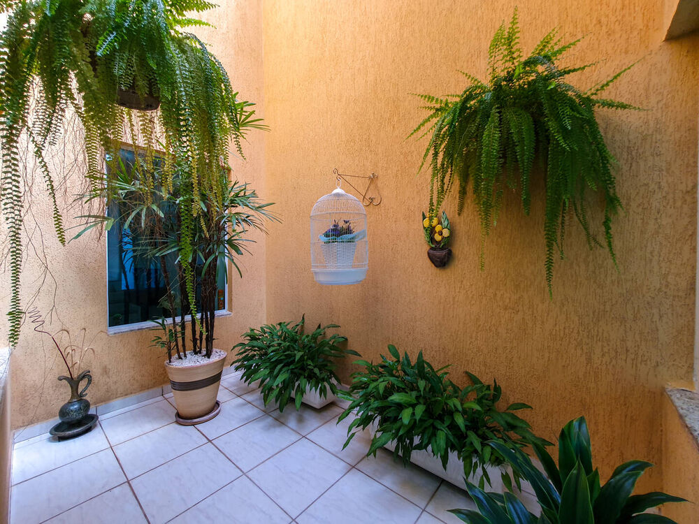 Casa, 3 quartos, 181 m² - Foto 1