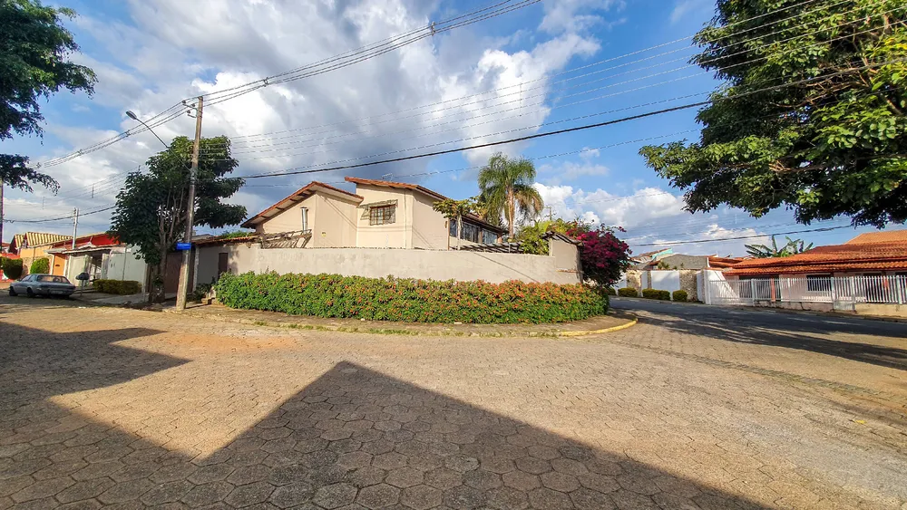 Casa, 5 quartos, 308 m² - Foto 1
