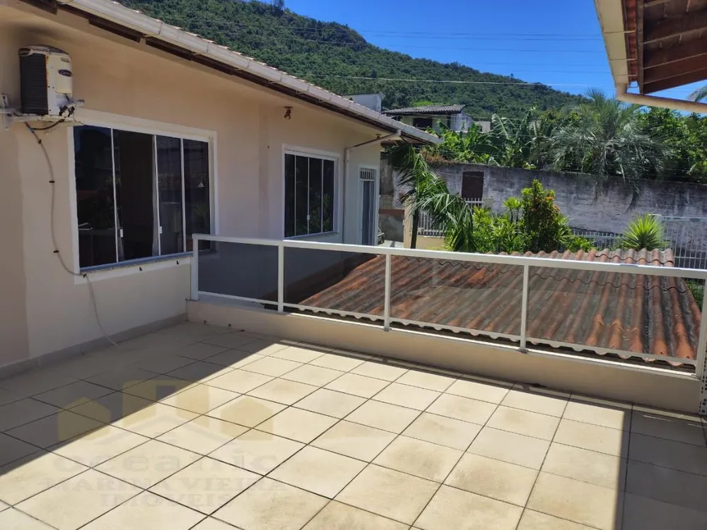 Casa, 4 quartos, 220 m² - Foto 3