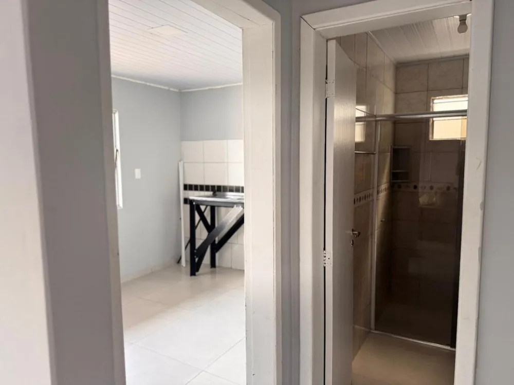 Casa, 4 quartos, 240 m² - Foto 8