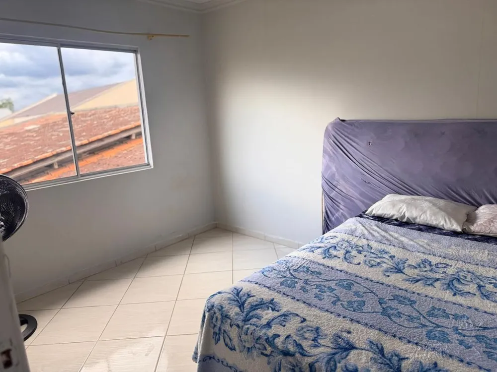Casa, 4 quartos, 240 m² - Foto 17