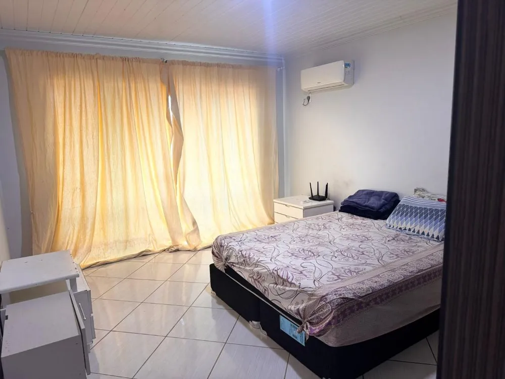 Casa, 4 quartos, 240 m² - Foto 13