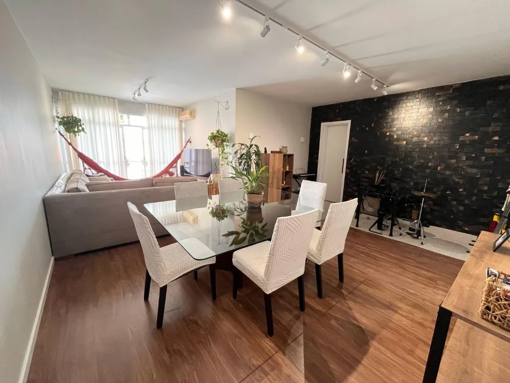 Apartamento, 3 quartos, 120 m² - Foto 1