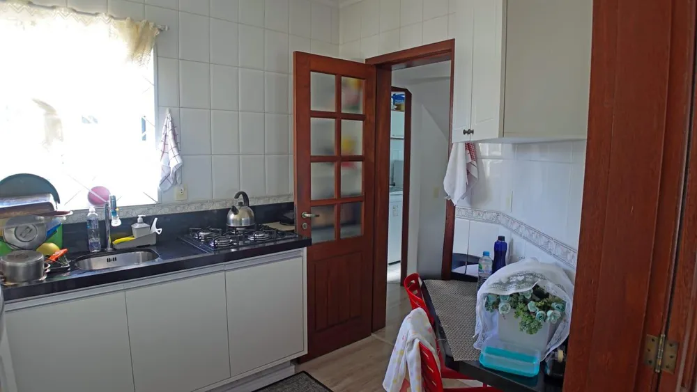 Casa, 4 quartos, 218 m² - Foto 6