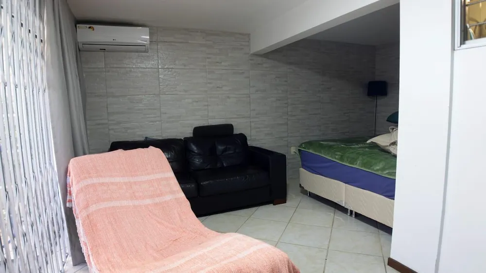 Casa, 4 quartos, 218 m² - Foto 19