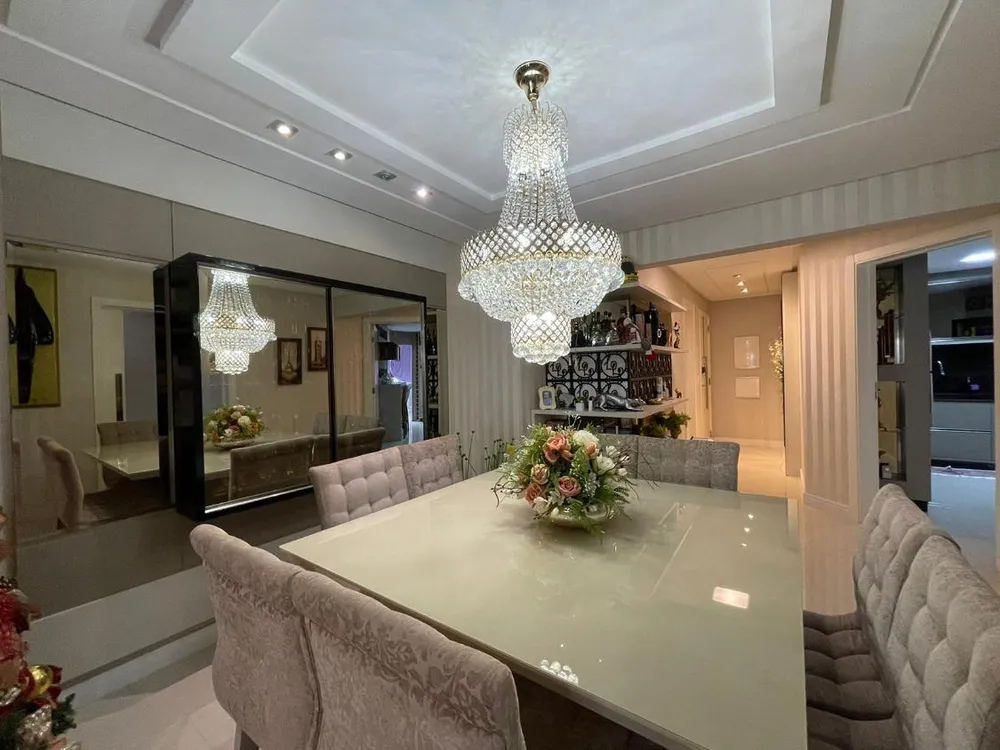Apartamento, 3 quartos, 180 m² - Foto 2