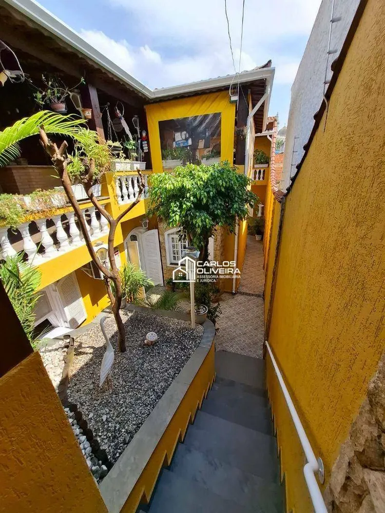 Casa, 4 quartos, 200 m² - Foto 1