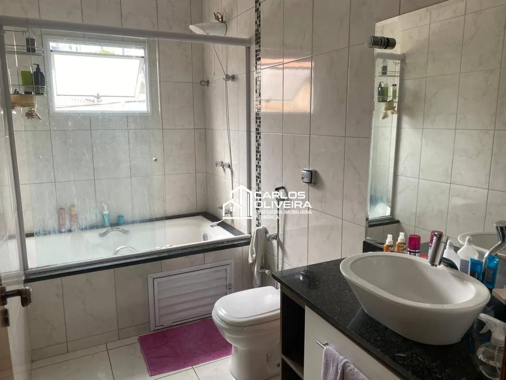 Sobrado, 3 quartos, 229 m² - Foto 3