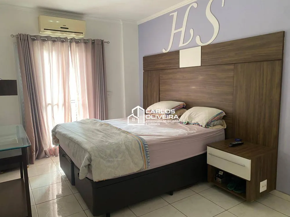 Sobrado, 3 quartos, 229 m² - Foto 2