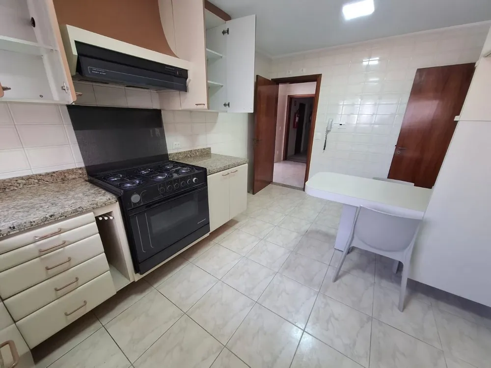 Apartamento, 3 quartos, 157 m² - Foto 2