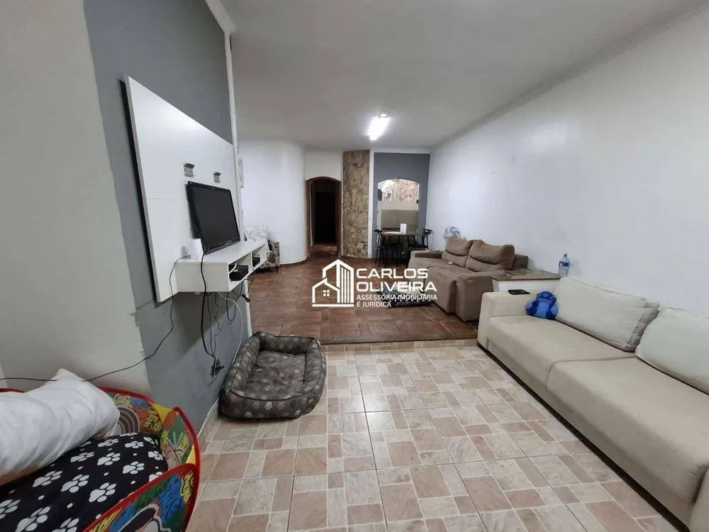 Casa, 2 quartos, 194 m² - Foto 1