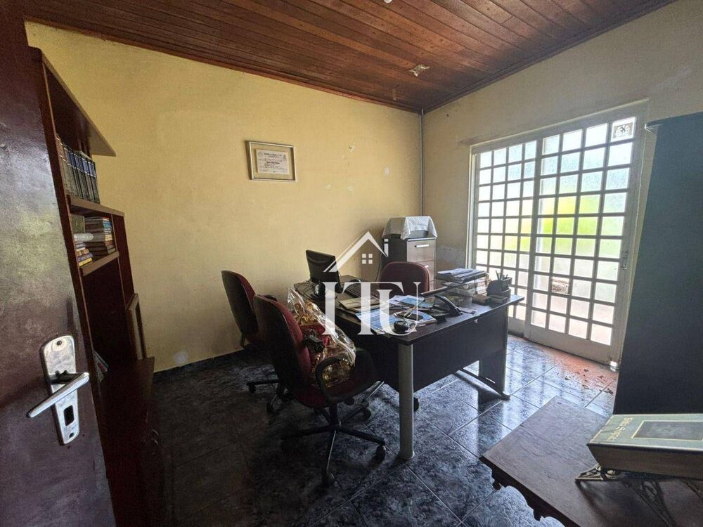 Casa, 5 quartos, 110 m² - Foto 1