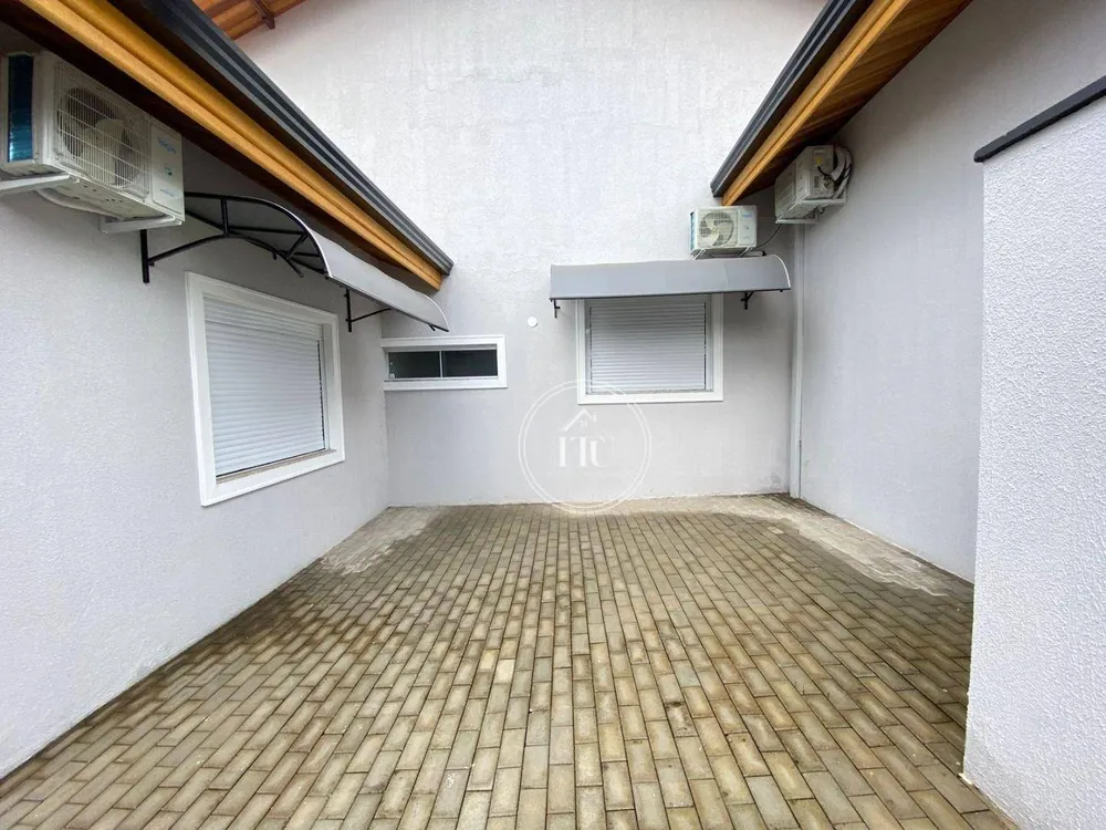 Casa, 3 quartos, 236 m² - Foto 9