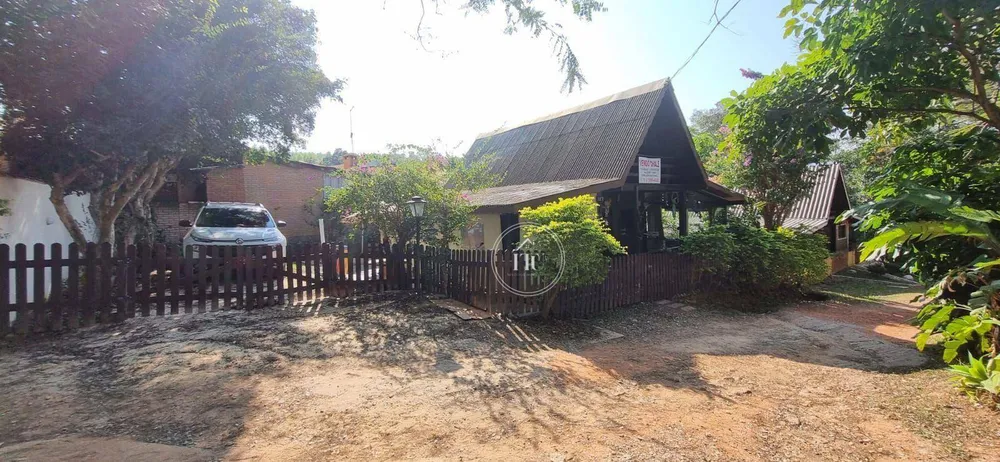 Chácara, 4 quartos, 300 m² - Foto 1