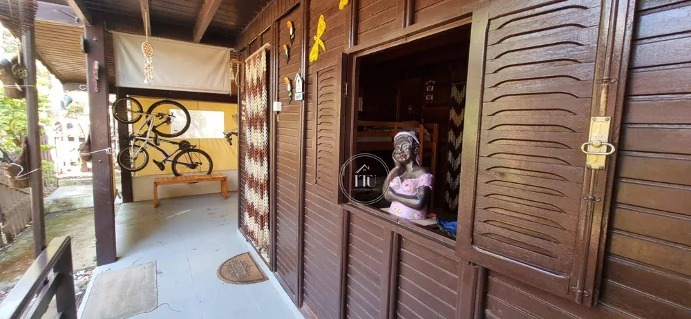 Chácara, 4 quartos, 300 m² - Foto 2