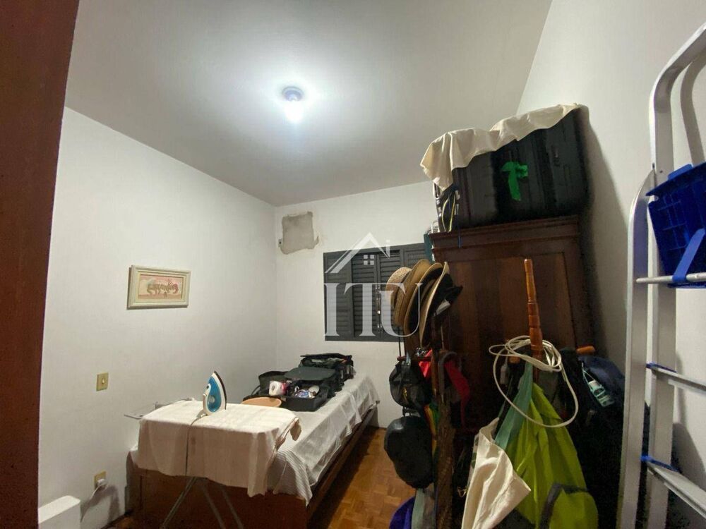 Casa, 3 quartos, 211 m² - Foto 4