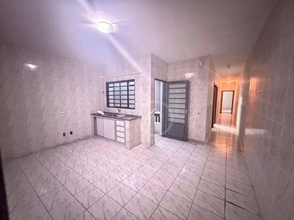 Casa, 3 quartos, 105 m² - Foto 3