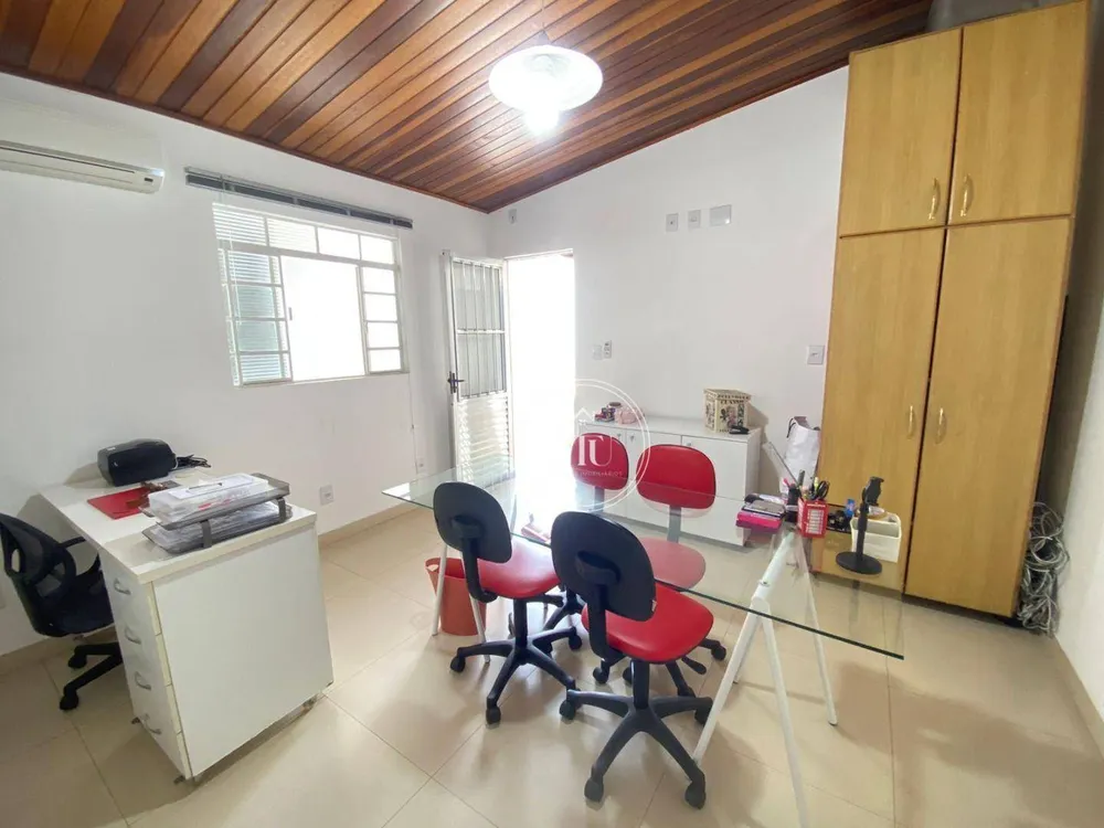 Casa, 4 quartos, 200 m² - Foto 12