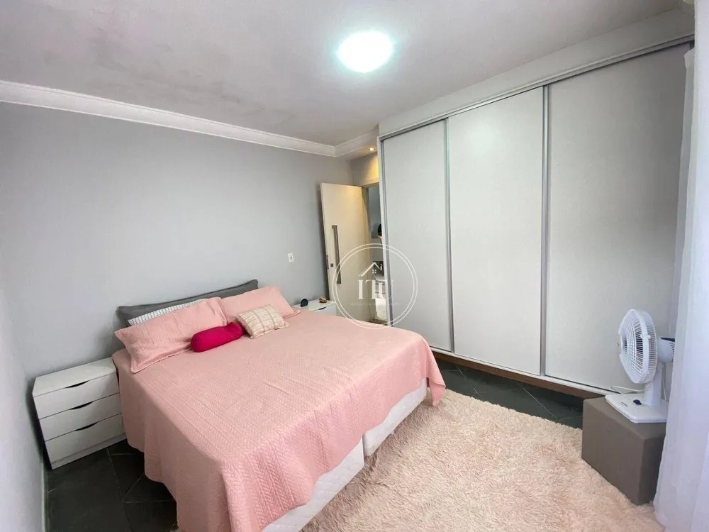 Casa, 4 quartos, 200 m² - Foto 9
