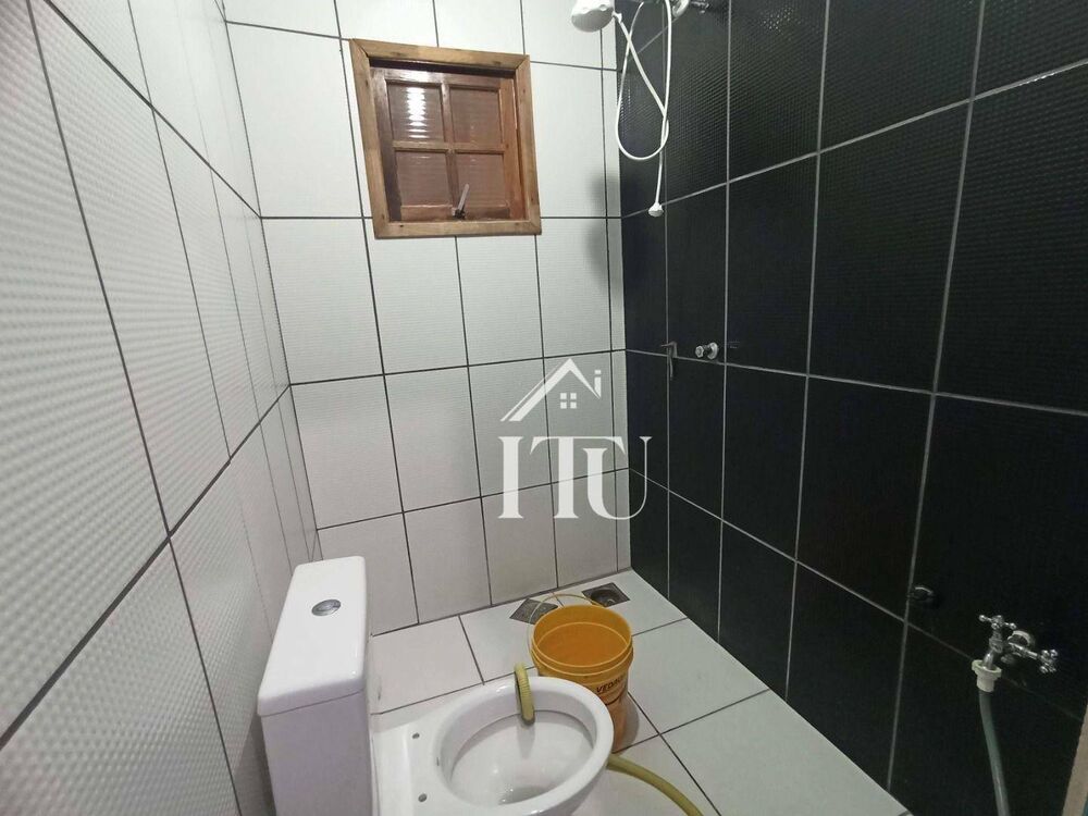 Casa, 2 quartos, 160 m² - Foto 1