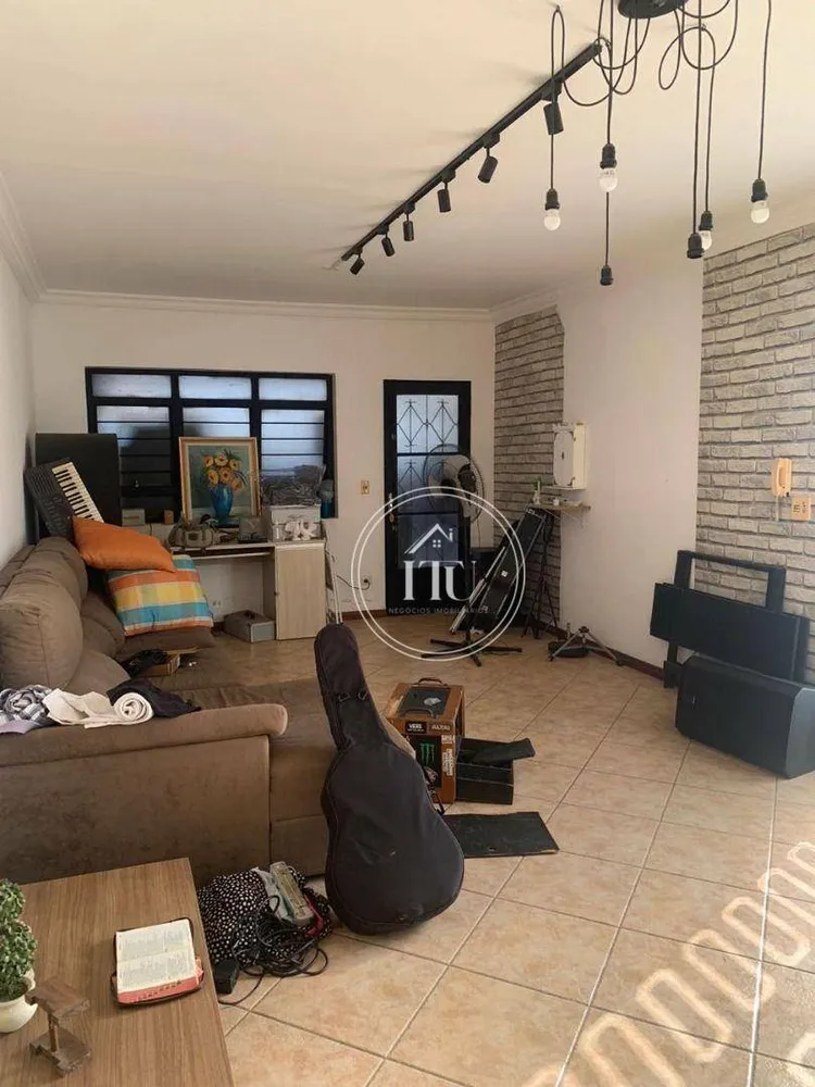 Casa, 3 quartos, 230 m² - Foto 2