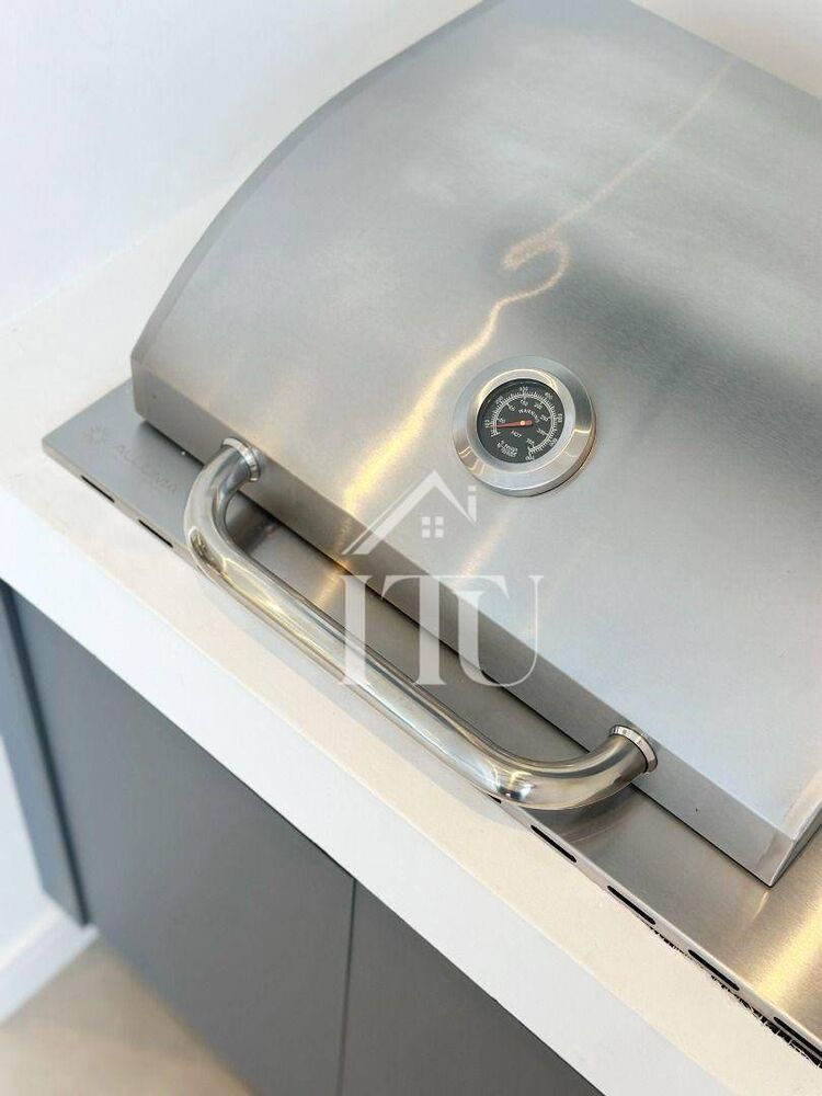 Apartamento à venda com 3 quartos, 95m² - Foto 2