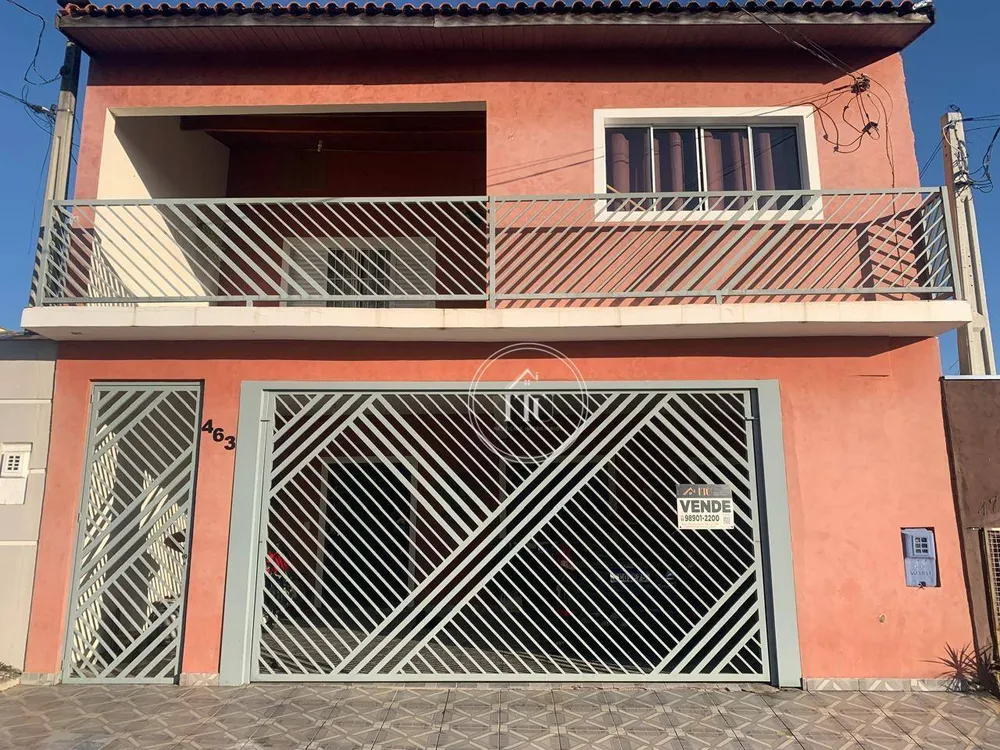 Casa, 3 quartos, 225 m² - Foto 1