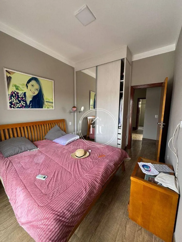 Casa, 3 quartos, 245 m² - Foto 15