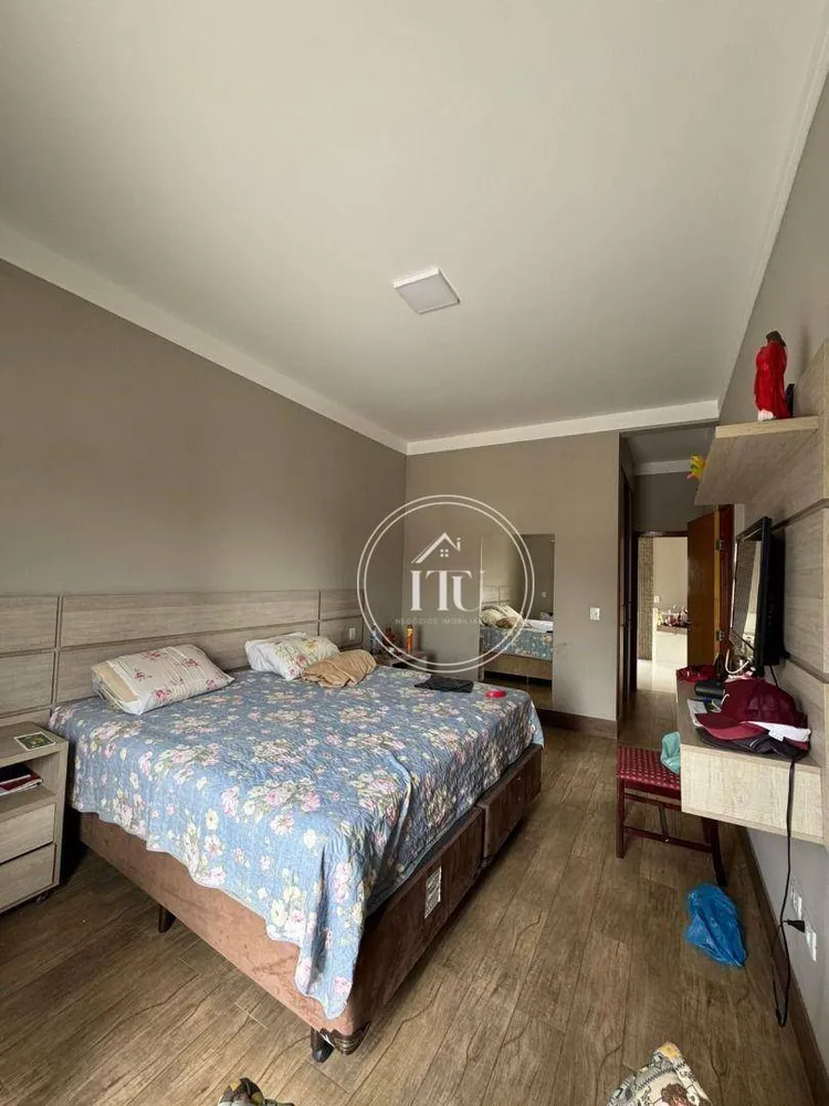 Casa, 3 quartos, 245 m² - Foto 10
