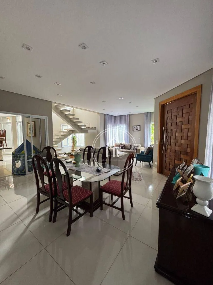 Casa, 3 quartos, 245 m² - Foto 7