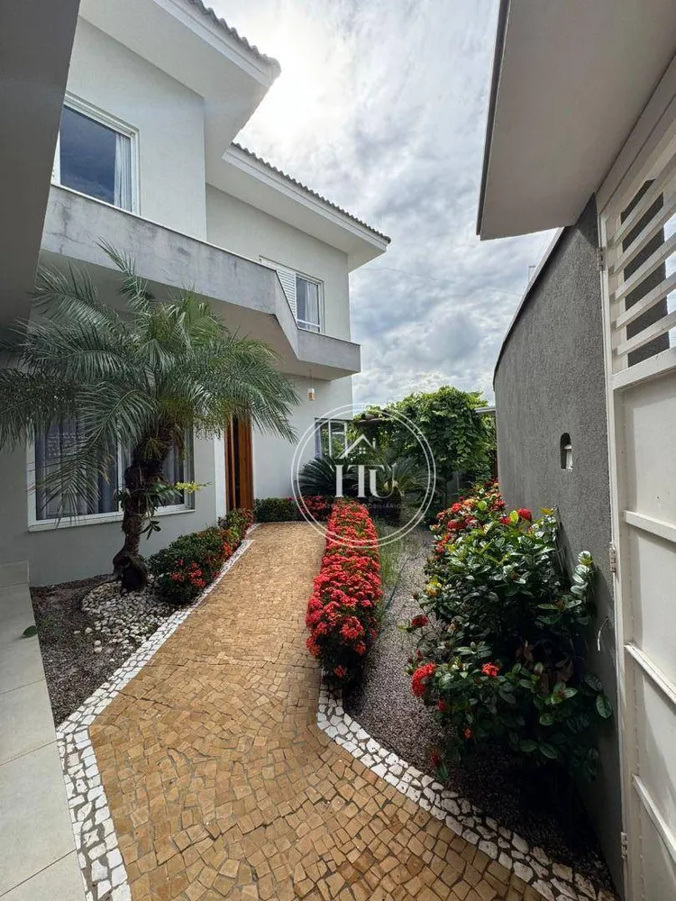 Casa, 3 quartos, 245 m² - Foto 3
