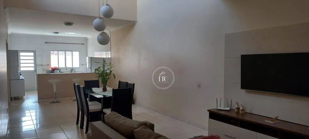 Casa, 3 quartos, 116 m² - Foto 1