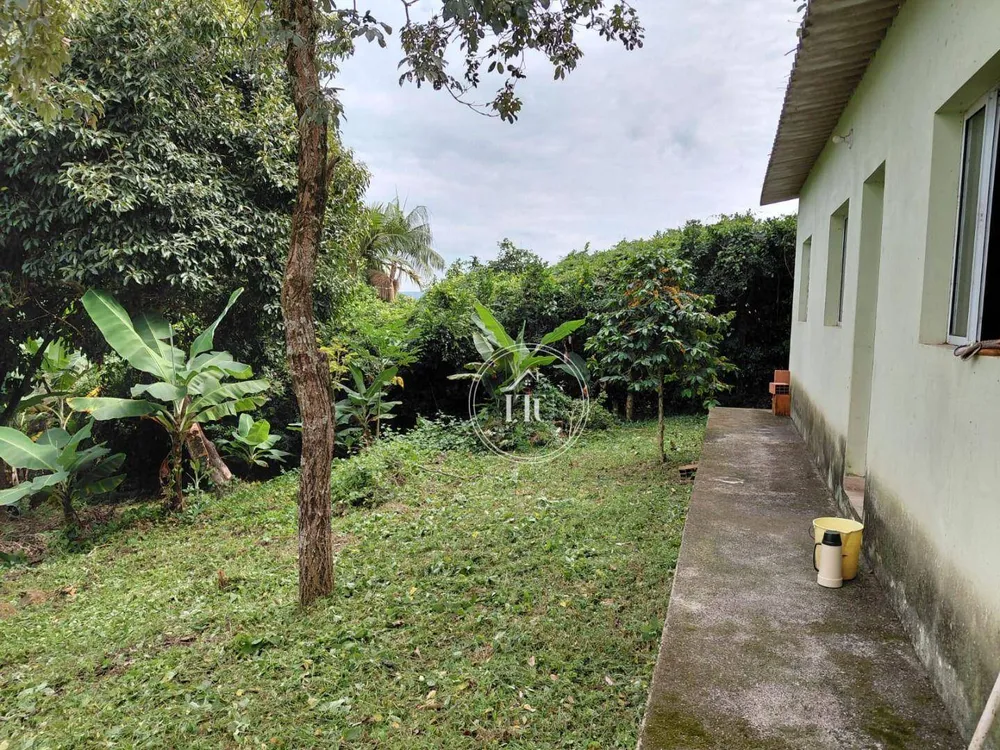Chácara, 2 quartos, 1032 m² - Foto 1