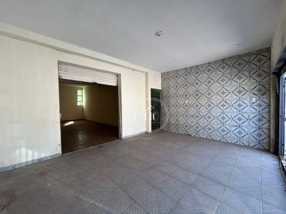 Casa, 3 quartos, 230 m² - Foto 3