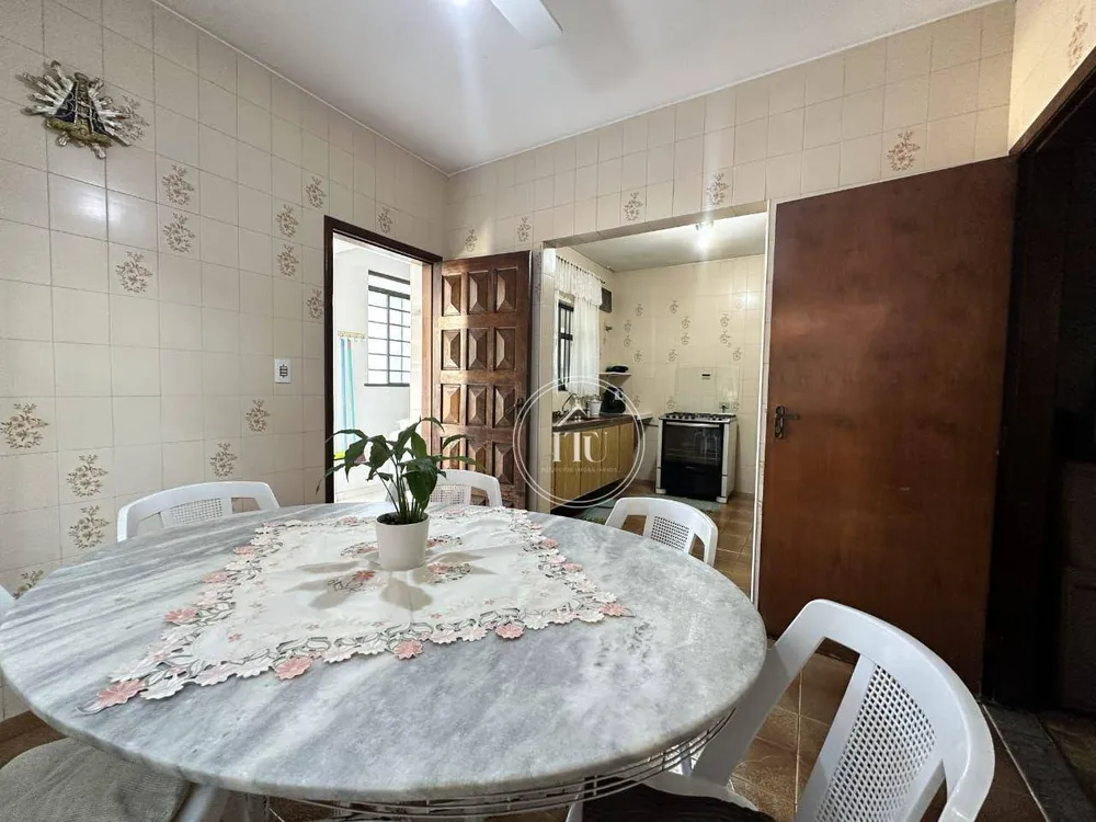 Casa, 3 quartos, 325 m² - Foto 16