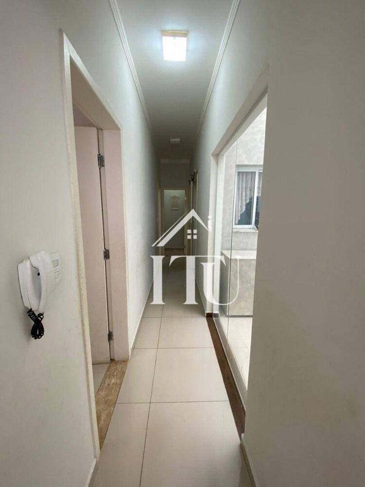Casa à venda com 3 quartos, 200m² - Foto 3