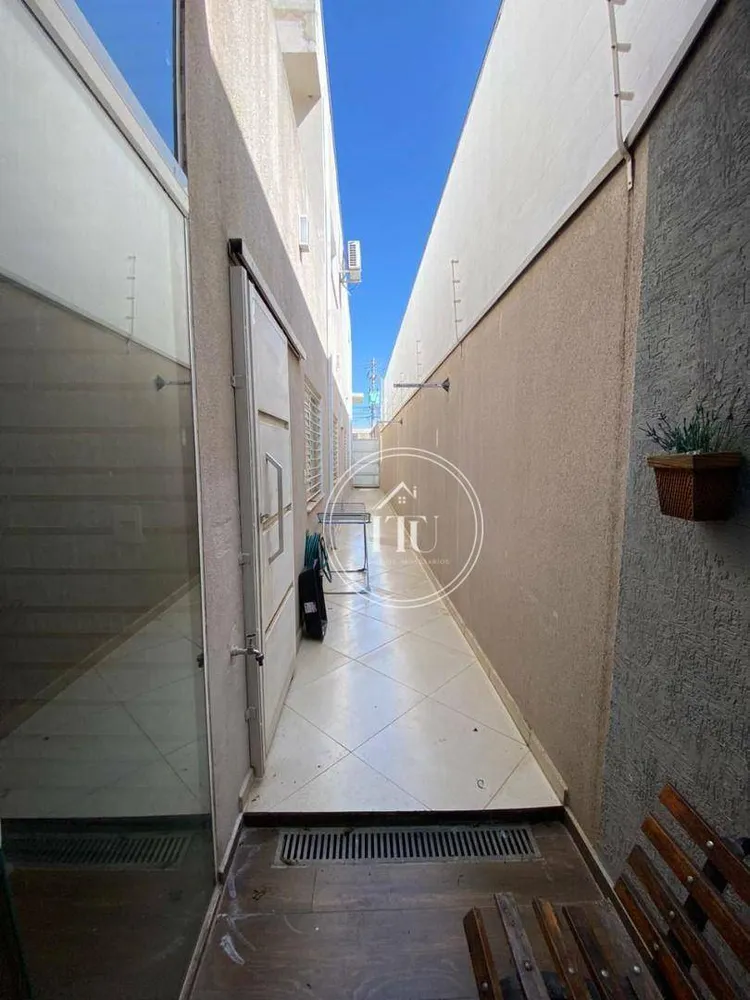 Casa, 3 quartos, 200 m² - Foto 13
