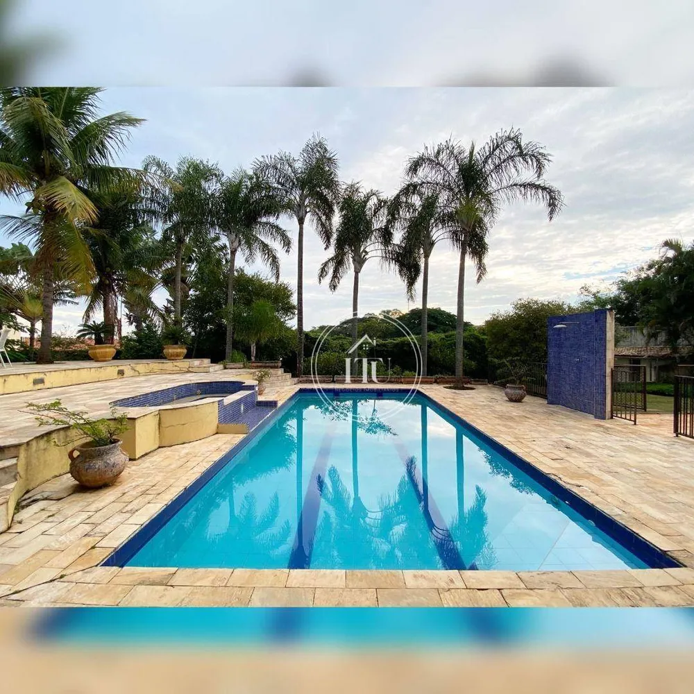 Casa, 6 quartos, 559 m² - Foto 1