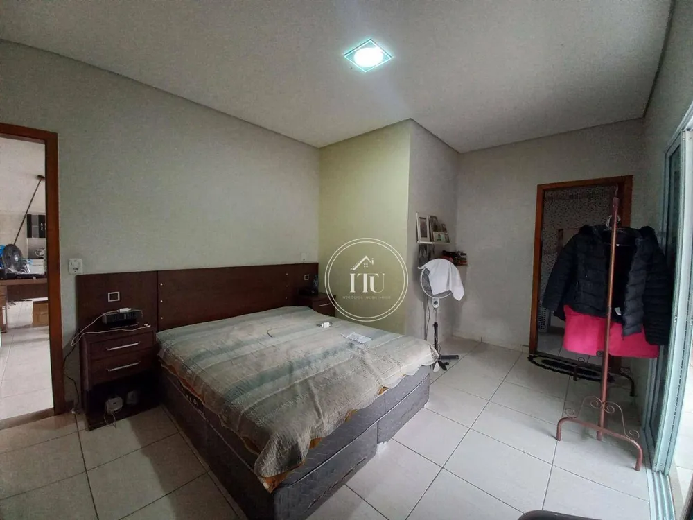 Casa, 2 quartos, 203 m² - Foto 4