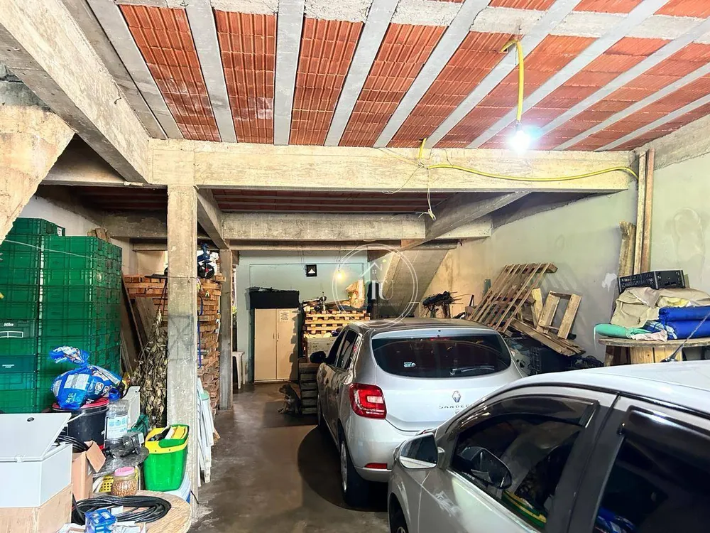 Casa, 3 quartos, 184 m² - Foto 1