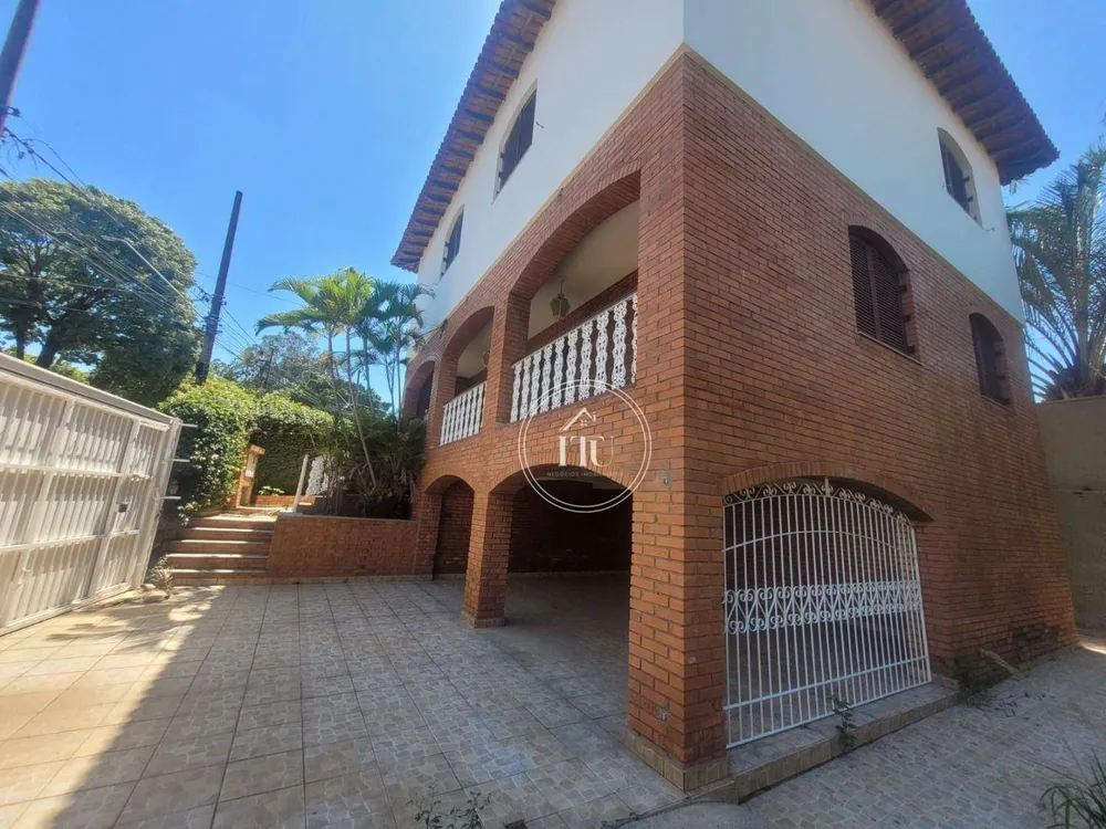 Casa, 4 quartos, 322 m² - Foto 2