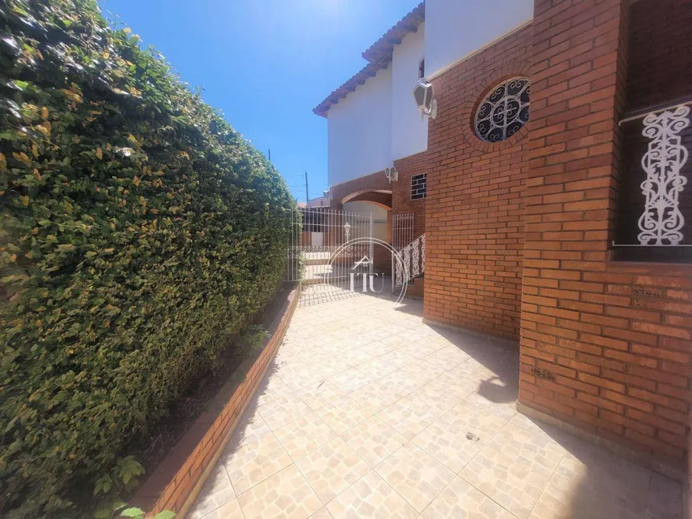 Casa, 4 quartos, 322 m² - Foto 4