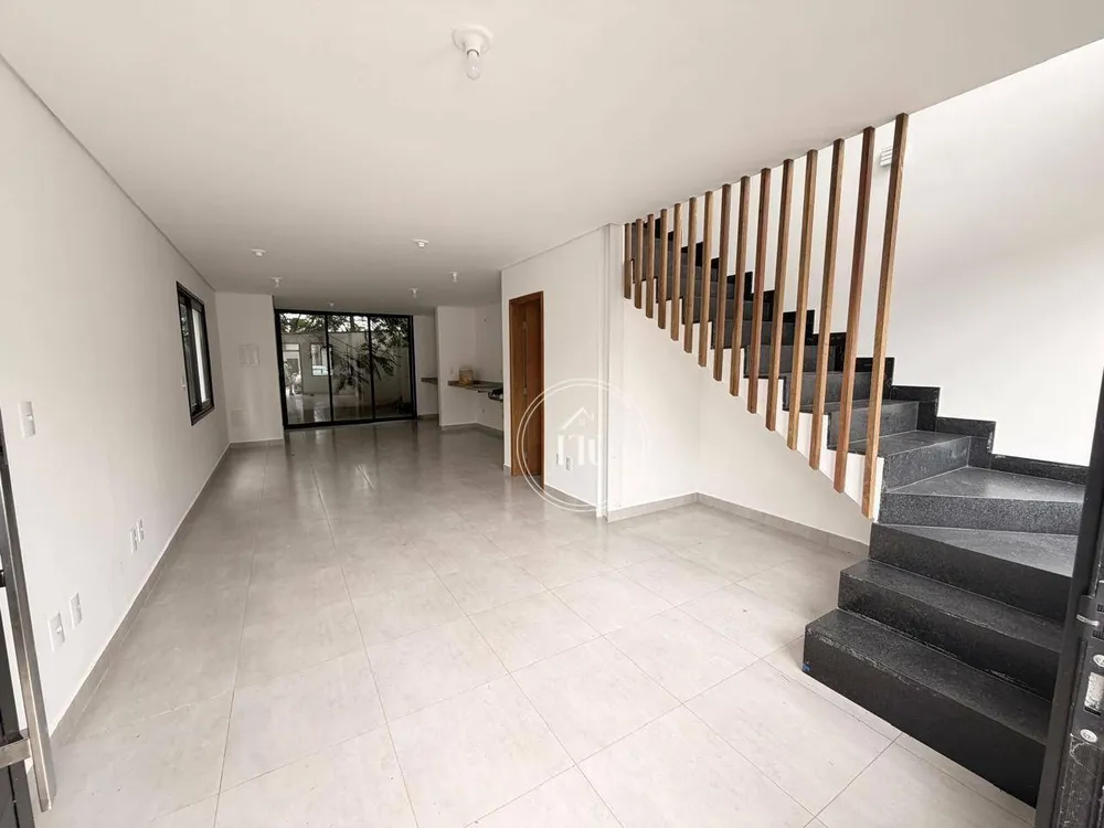 Casa, 3 quartos, 107 m² - Foto 2