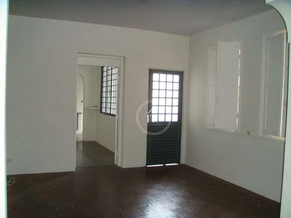 Casa, 3 quartos, 239 m² - Foto 2
